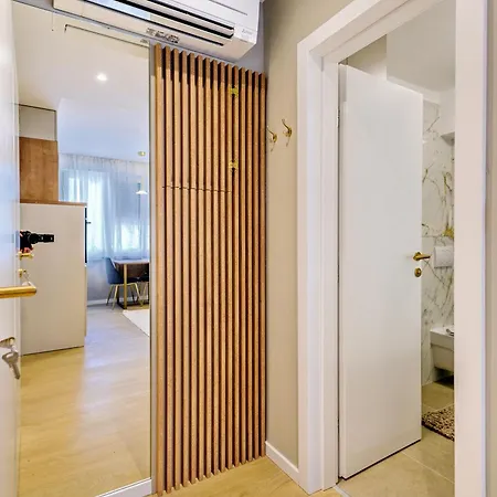 Apartment Stylish - Near Bridge