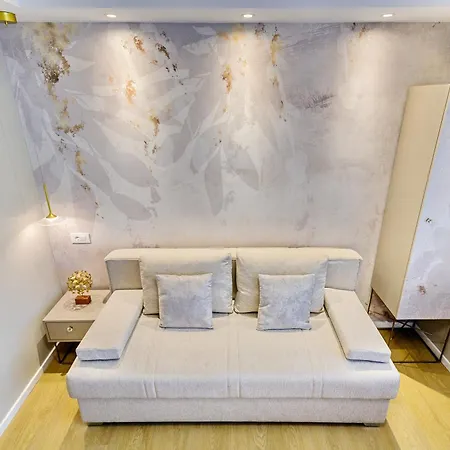Stylish - Near Bridge Apartment Zadar