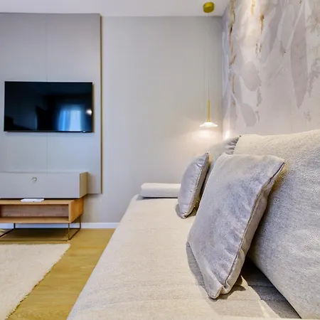 Apartment Stylish - Near Bridge *