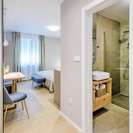 아파트 Stylish - Near Bridge