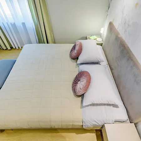 Apartment Stylish - Near Bridge