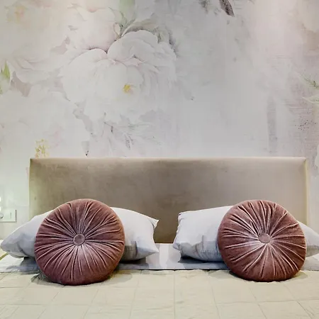 Stylish - Near Bridge Apartment *