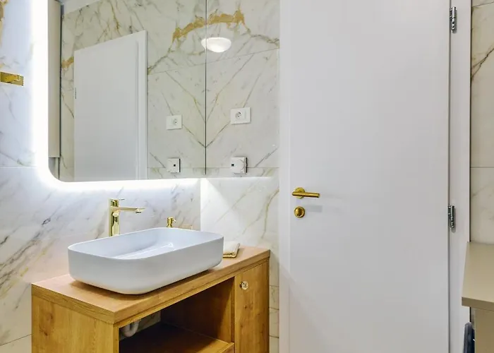 Stylish - Near Bridge Apartman Zadar