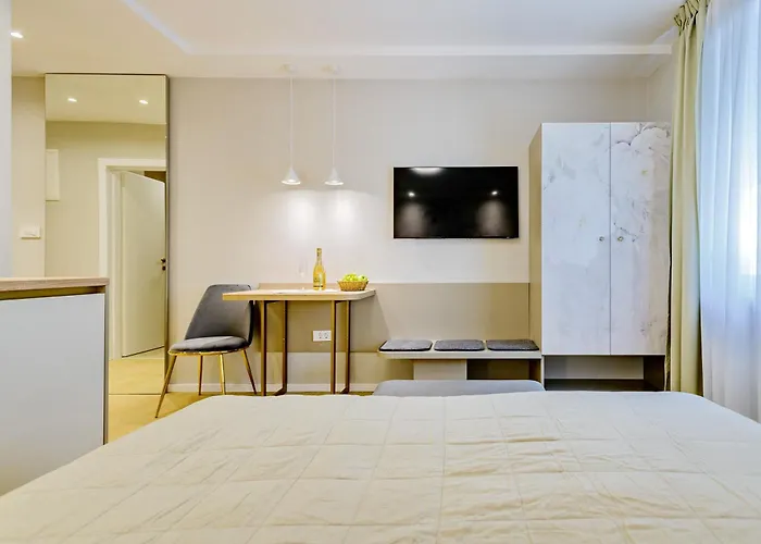 Apartman Stylish - Near Bridge *